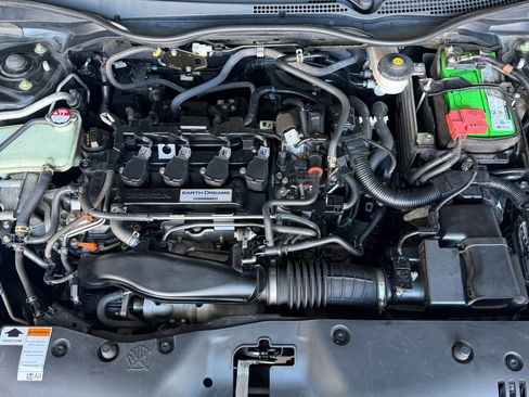 Used 2019 Honda Civic EX image 15