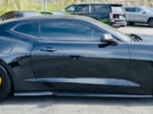 Used 2022 Chevrolet Camaro ZL1 image 10