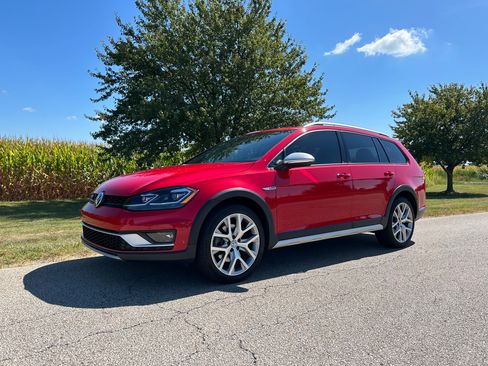 Used 2019 Volkswagen Golf Alltrack SE AWD/4WD image 8