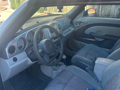 Used 2006 Chrysler PT Cruiser Touring image 10
