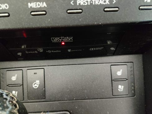 Used 2017 Lexus RC F w/ Performance Package image 17