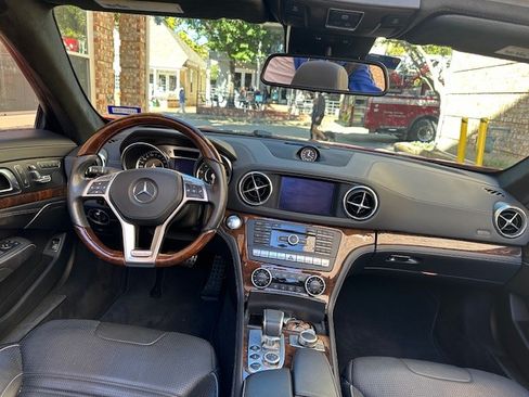 Used 2013 Mercedes-Benz SL 63 AMG image 21