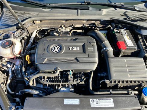 Used 2019 Volkswagen GTI S image 22