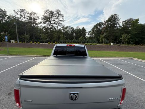Used 2016 RAM 1500 Laramie w/ Convenience Group AWD/4WD image 11