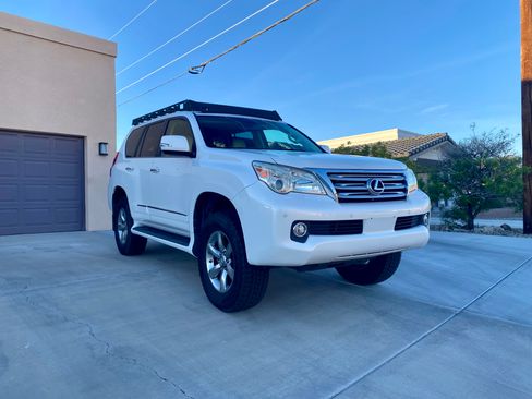 Used 2013 Lexus GX 460 Premium image 1
