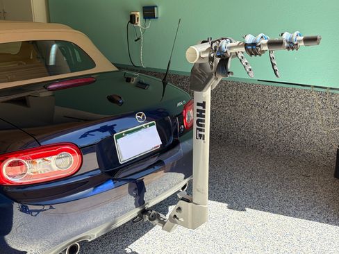 Used 2011 MAZDA MX-5 Miata Grand Touring w/ Premium Pkg RWD image 30