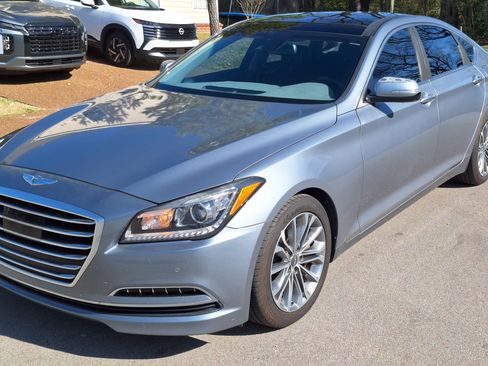 Used 2015 Hyundai Genesis 3.8 w/ Option Group 03 image 1