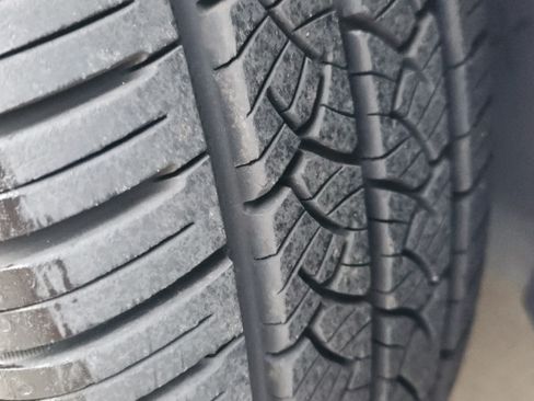 Used 2015 Chrysler Town & Country Touring-L w/ Driver Convenience Group image 1