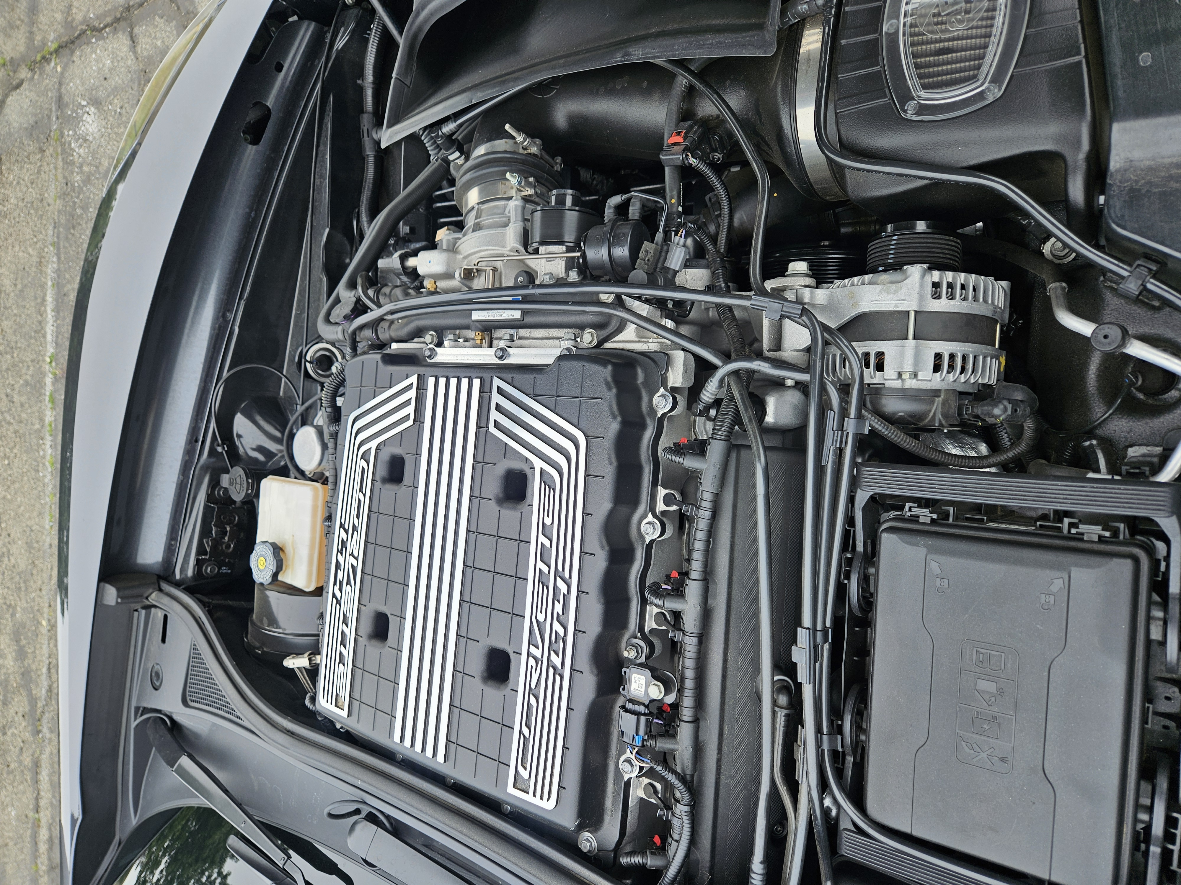 Used 2018 Chevrolet Corvette Z06 RWD image 16