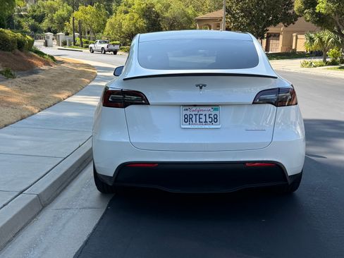 Used 2020 Tesla Model Y Performance AWD/4WD image 5