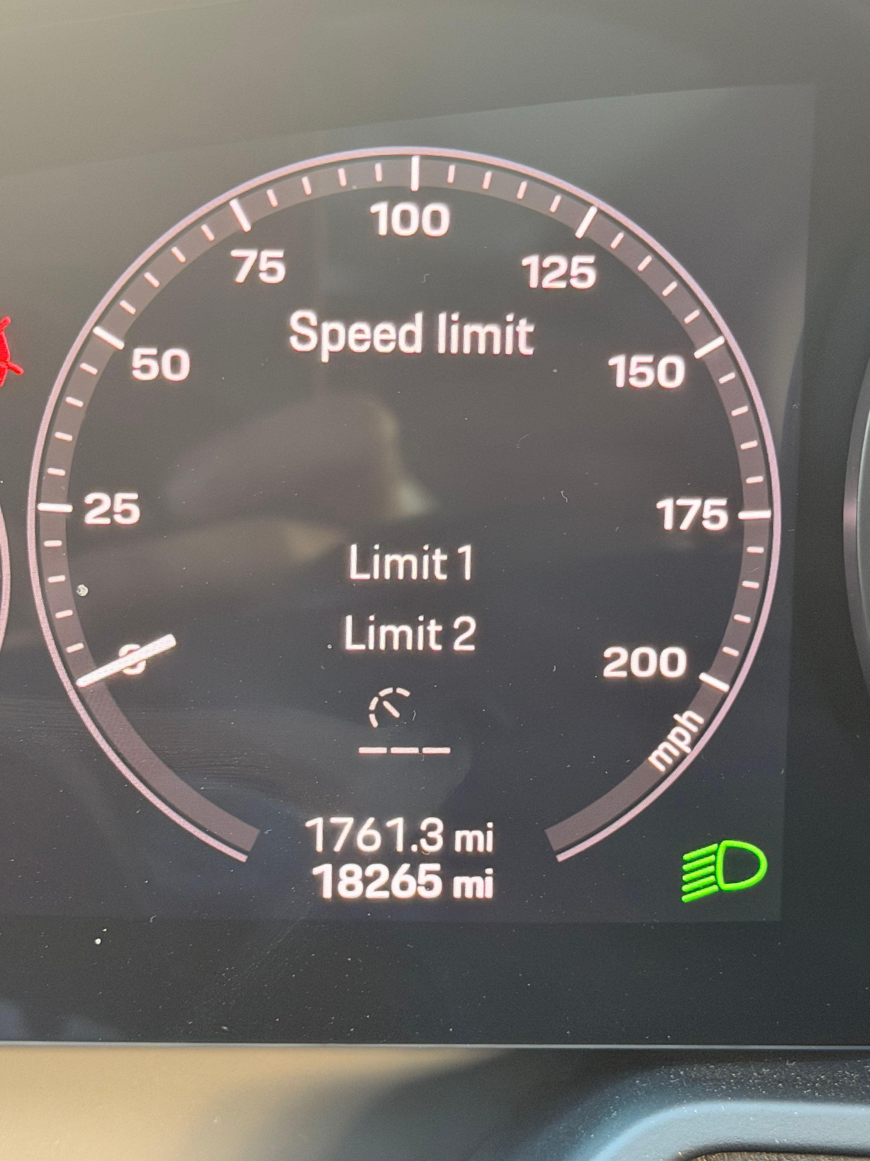Used 2021 Porsche 911 Carrera image 9