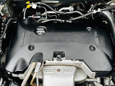 Used 2019 Chevrolet Equinox LT image 26