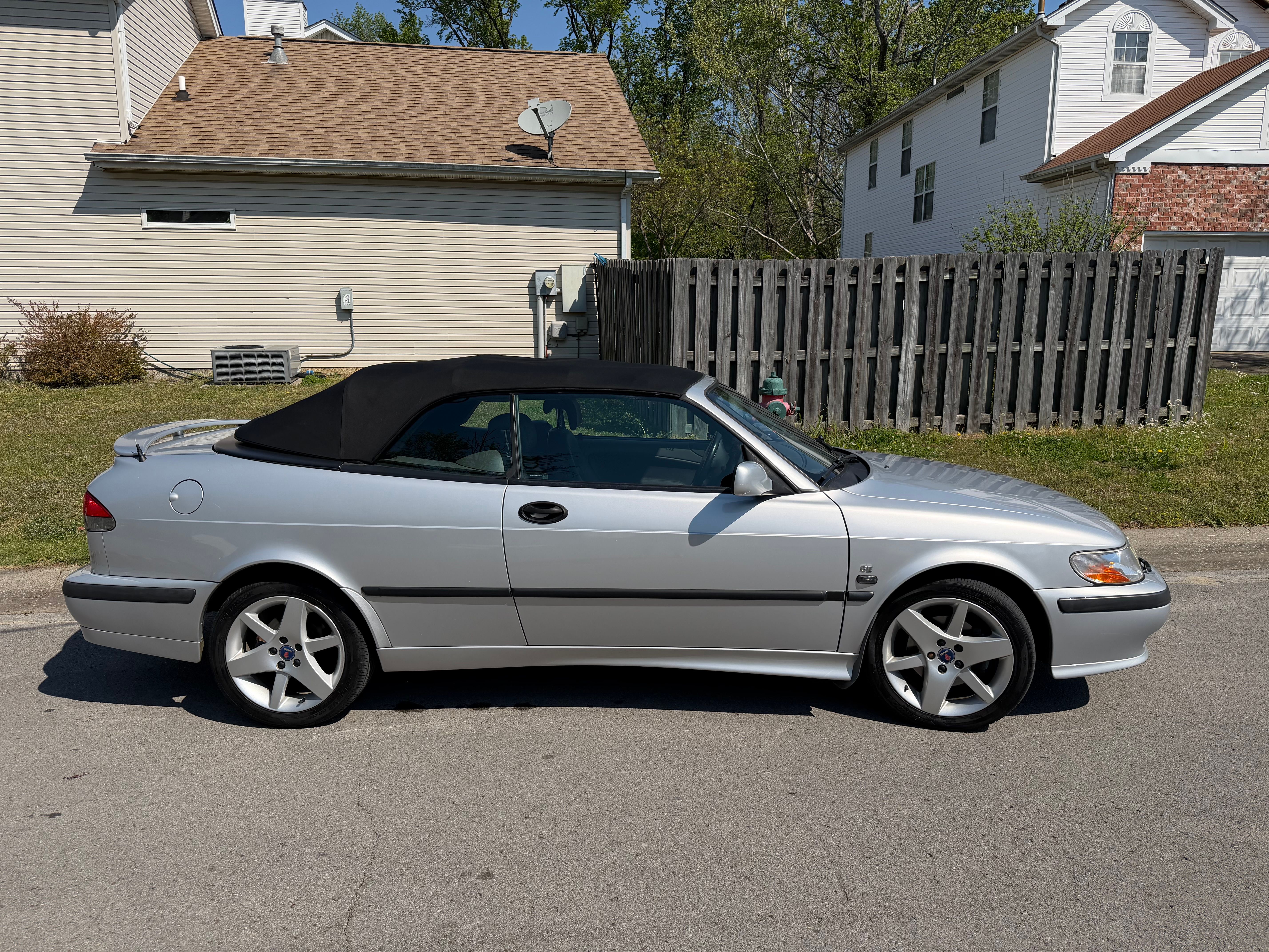 Used 2002 Saab 9-3 SE FWD image 10