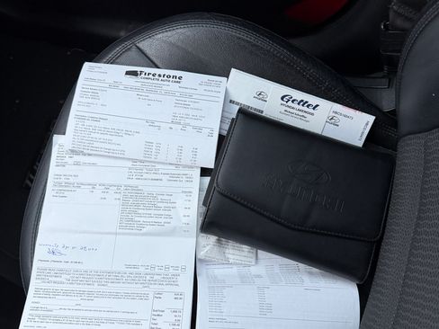 Used 2013 Hyundai Tucson GLS image 12