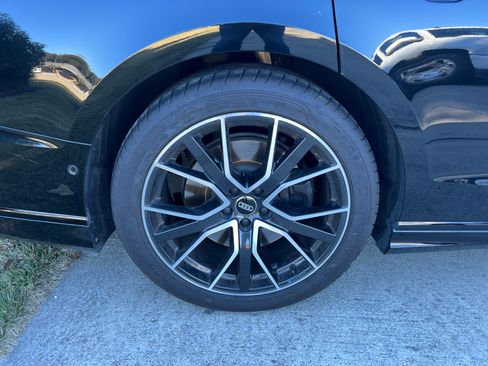 Used 2020 Audi A8 L 4.0T w/ Executive Package image 15