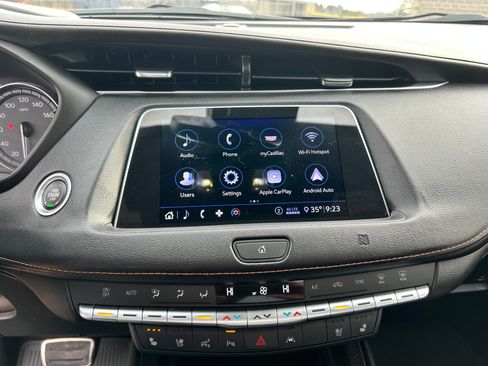 Used 2020 Cadillac XT4 Sport image 20