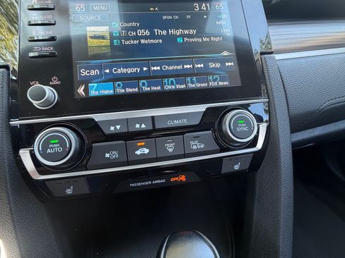 Used 2020 Honda Civic EX image 16