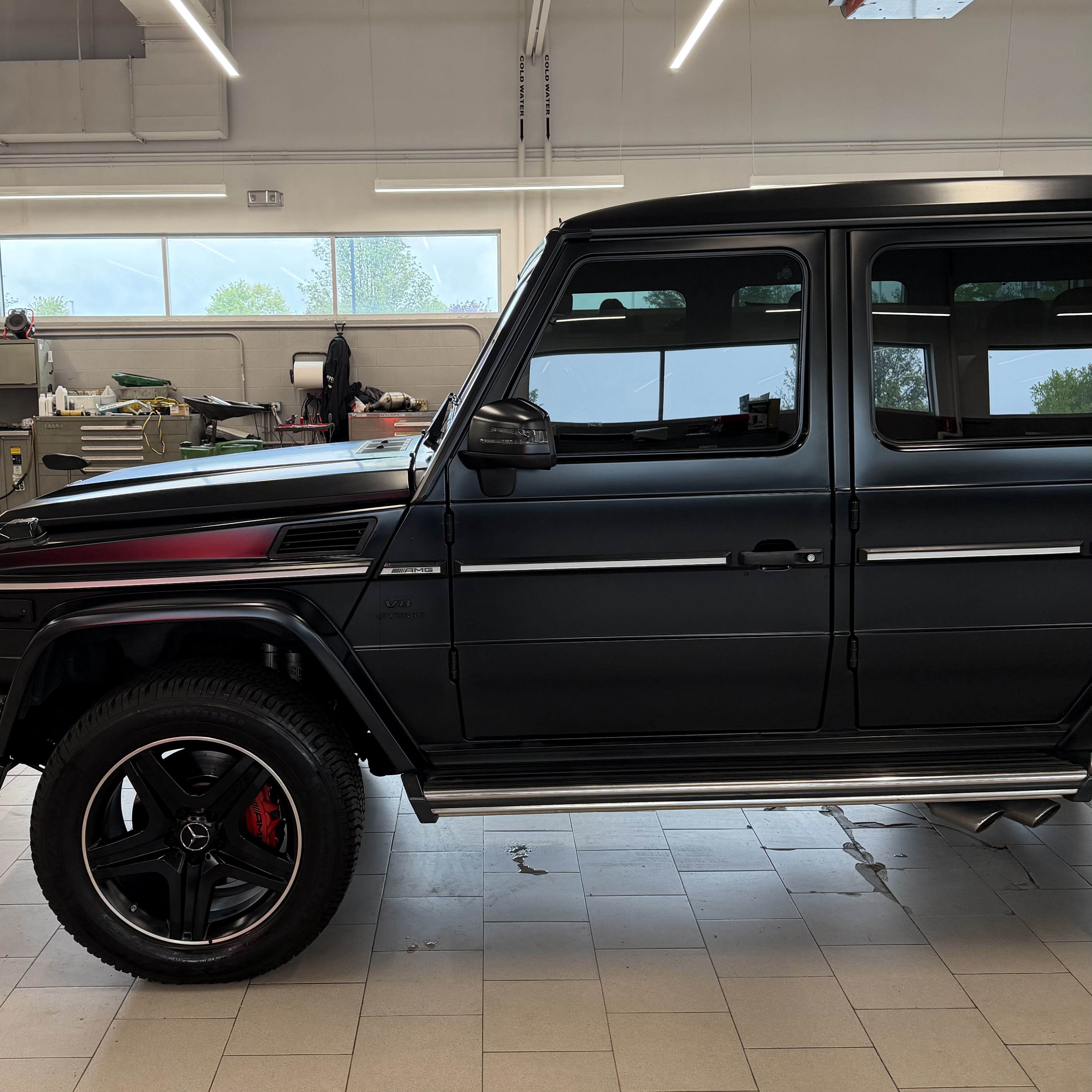 Used 2014 Mercedes-Benz G 63 AMG 4MATIC image 10