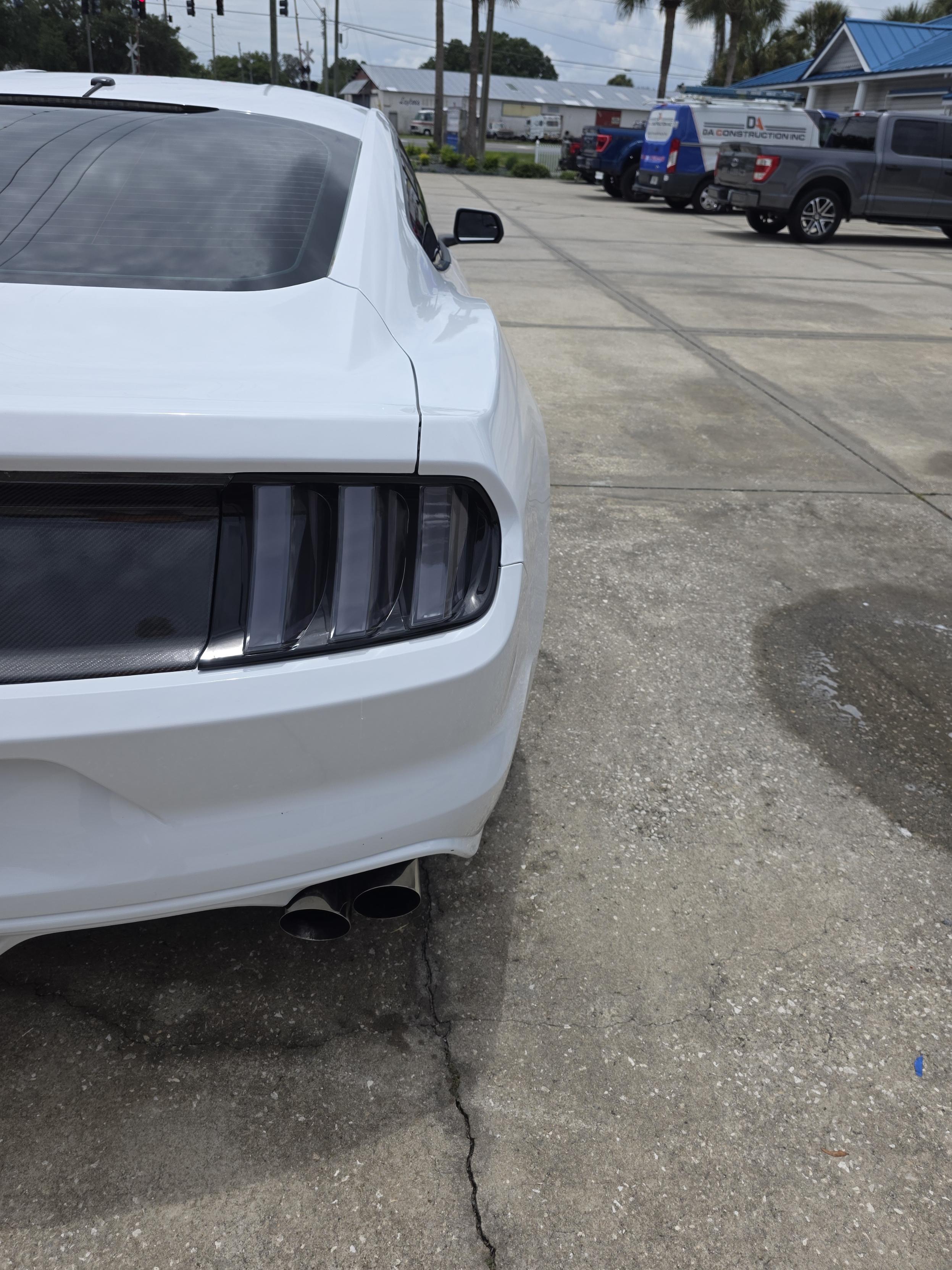 Used 2016 Ford Mustang GT w/ GT Performance Package RWD image 12
