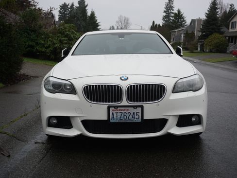 Used 2013 BMW 535i Sedan image 9