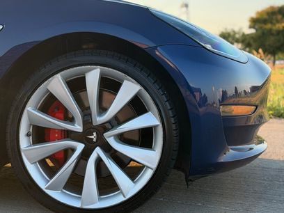 Used 2018 Tesla Model 3 Performance