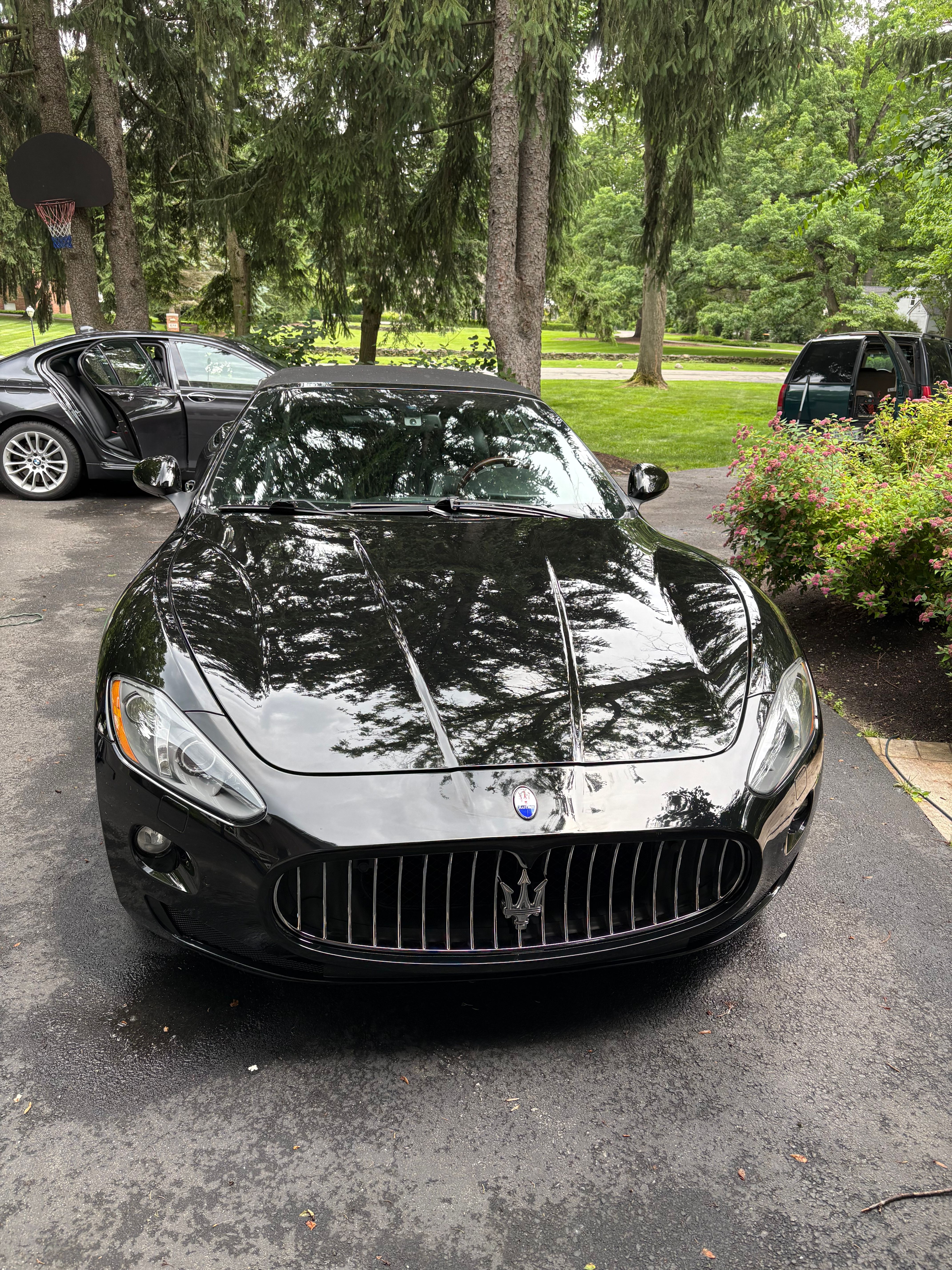 Used 2015 Maserati GranTurismo Convertible RWD image 1
