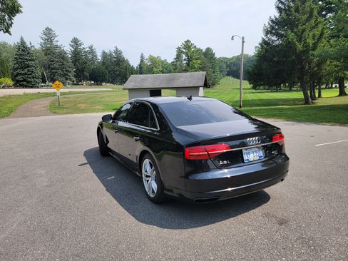 Used 2016 Audi A8 L 4.0T AWD/4WD image 10