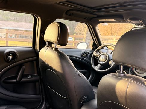 Used 2015 MINI Cooper Countryman S image 14