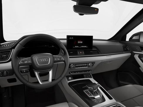 Used 2024 Audi Q5 2.0T Premium Plus AWD/4WD image 8