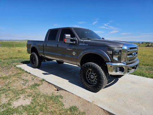 Used 2013 Ford F250 Lariat w/ Lariat Ultimate Pkg image 14