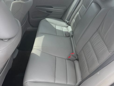 Used 2010 Honda Accord EX-L image 4