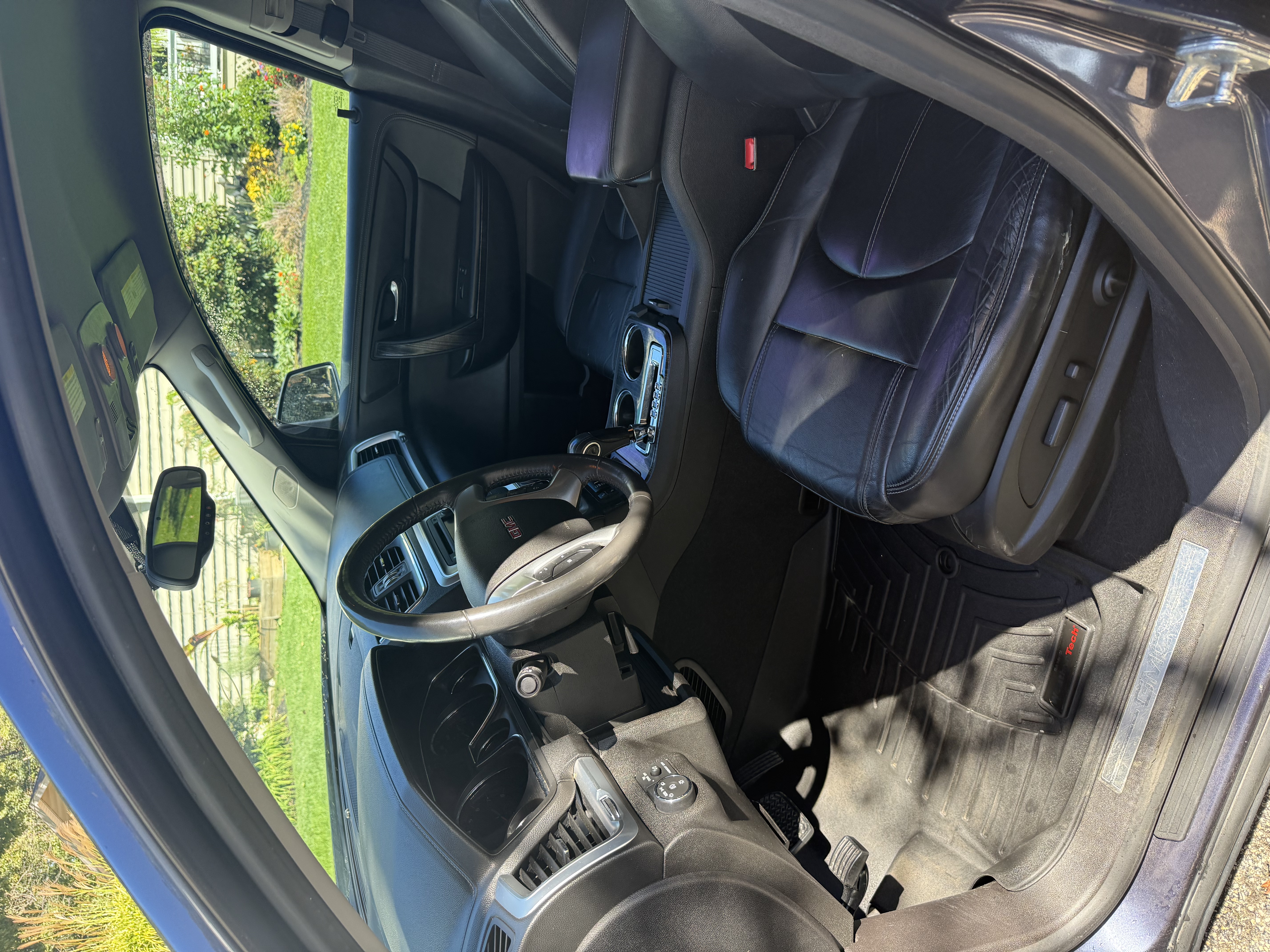 Used 2014 GMC Acadia SLT AWD/4WD image 23