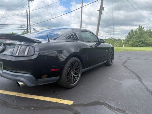 Used 2012 Ford Mustang GT Premium RWD image 4