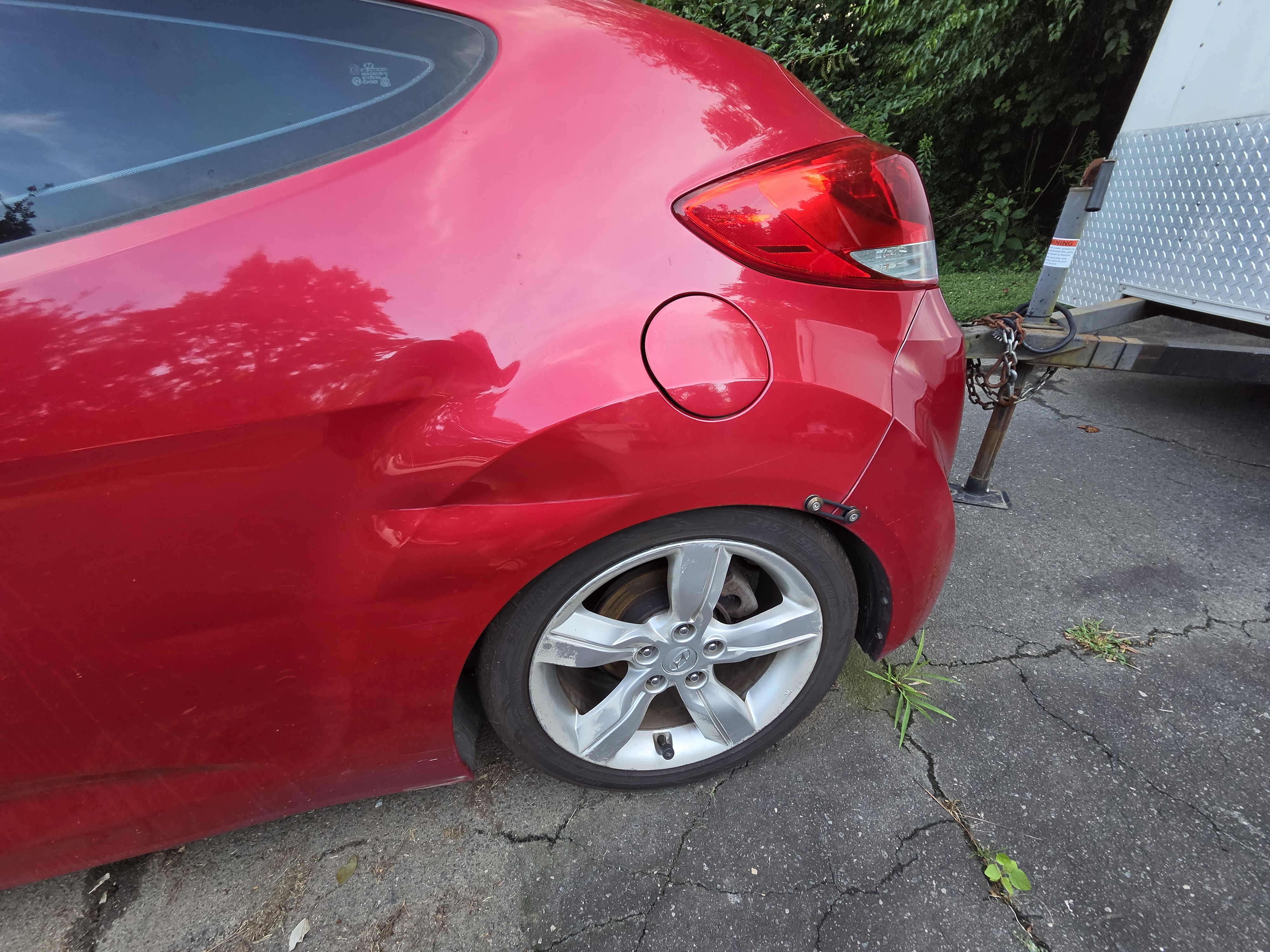Used 2015 Hyundai Veloster FWD image 6
