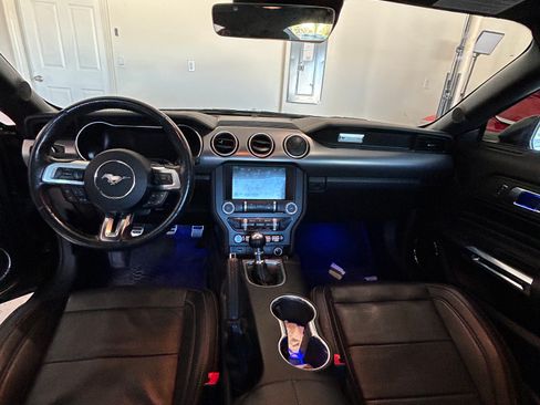 Used 2022 Ford Mustang GT Premium w/ Equipment Group 401A image 9