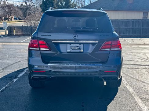 Used 2016 Mercedes-Benz GLE 63 AMG 4MATIC image 6