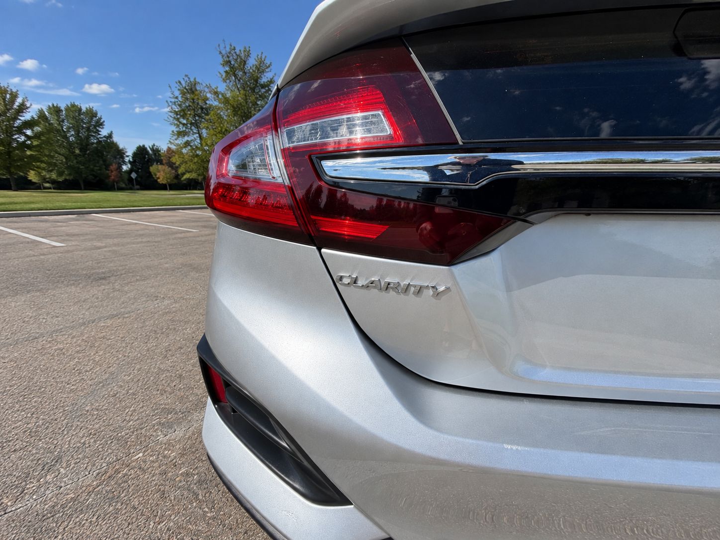 Used 2019 Honda Clarity Touring image 14