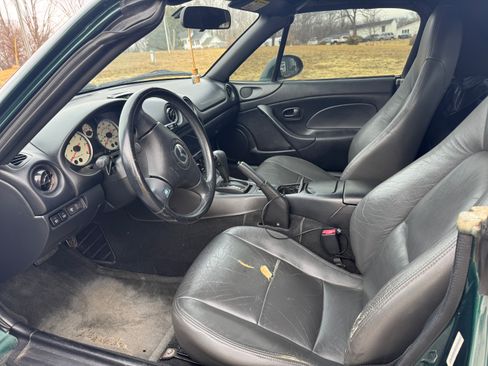 Used 2003 MAZDA MX-5 Miata LS image 9
