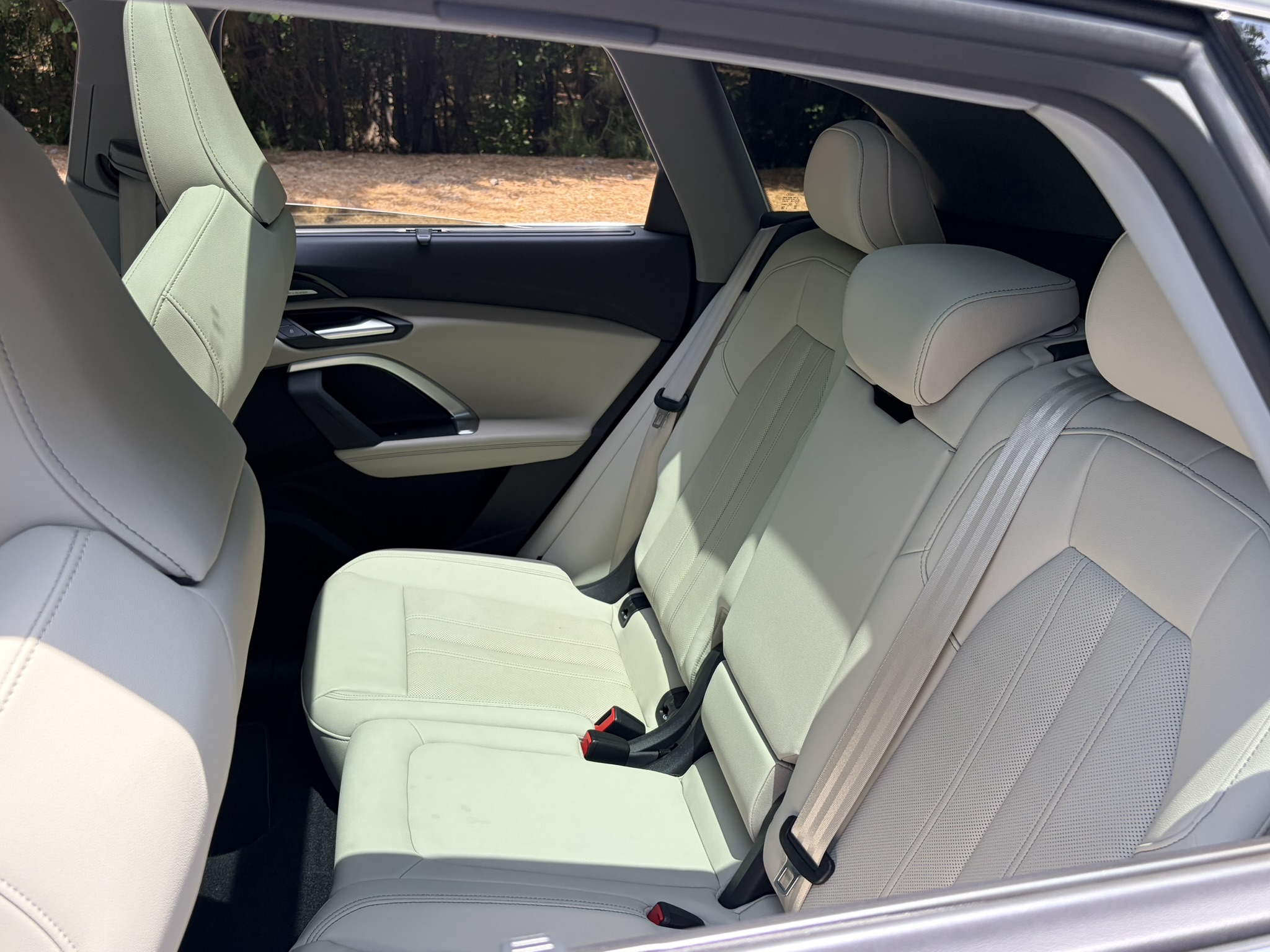 Used 2025 Audi Q5 Premium Plus w/ Premium Plus AWD/4WD image 23