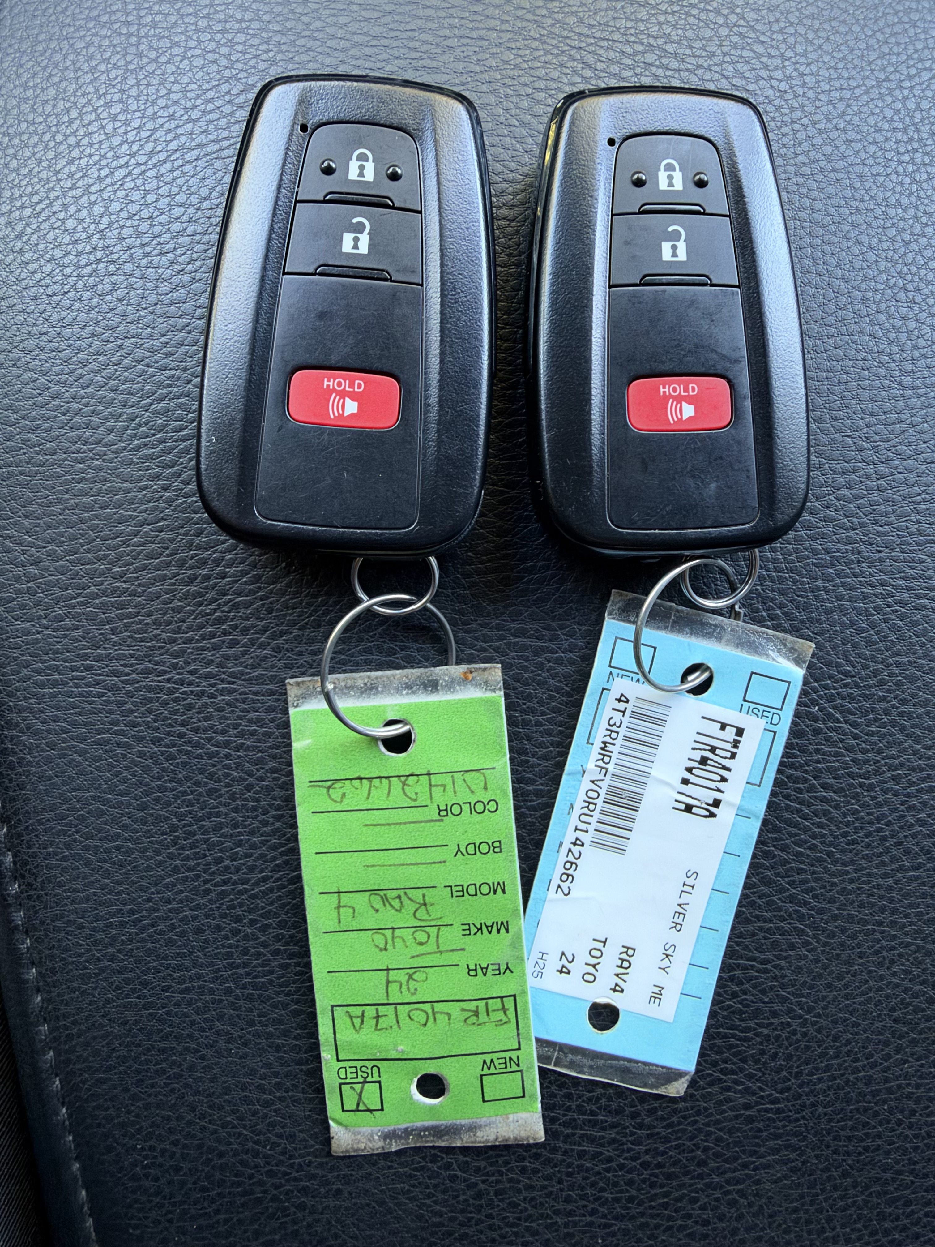 Used 2024 Toyota RAV4 XLE AWD/4WD image 10