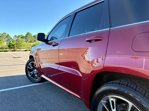 Used 2012 Jeep Grand Cherokee SRT8 w/ Luxury Group II image 2