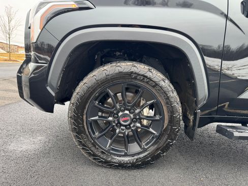 Used 2022 Toyota Tundra SR5 image 10