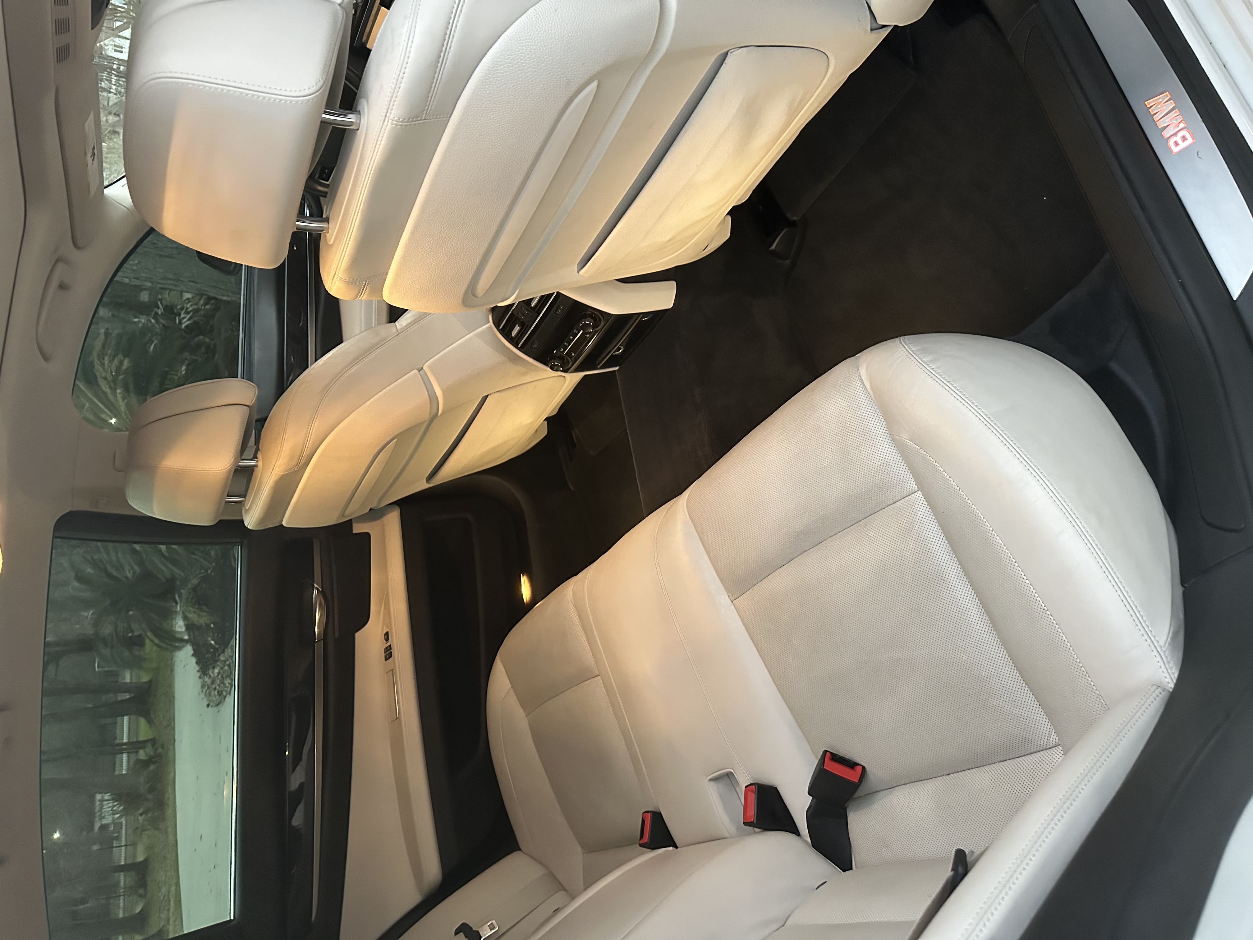 Used 2014 BMW 750Li RWD image 2