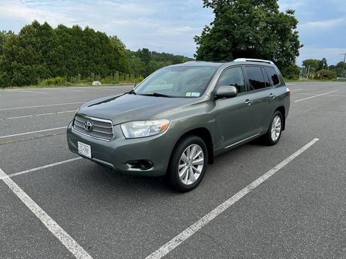 Used 2009 Toyota Highlander 4WD Hybrid image 1