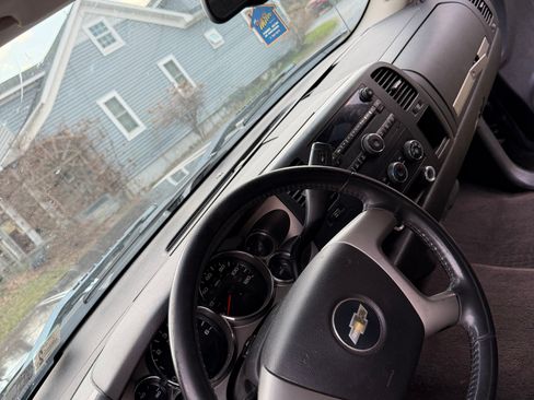 Used 2008 Chevrolet Silverado 1500 LT w/ Suspension Package, Off-Road image 15