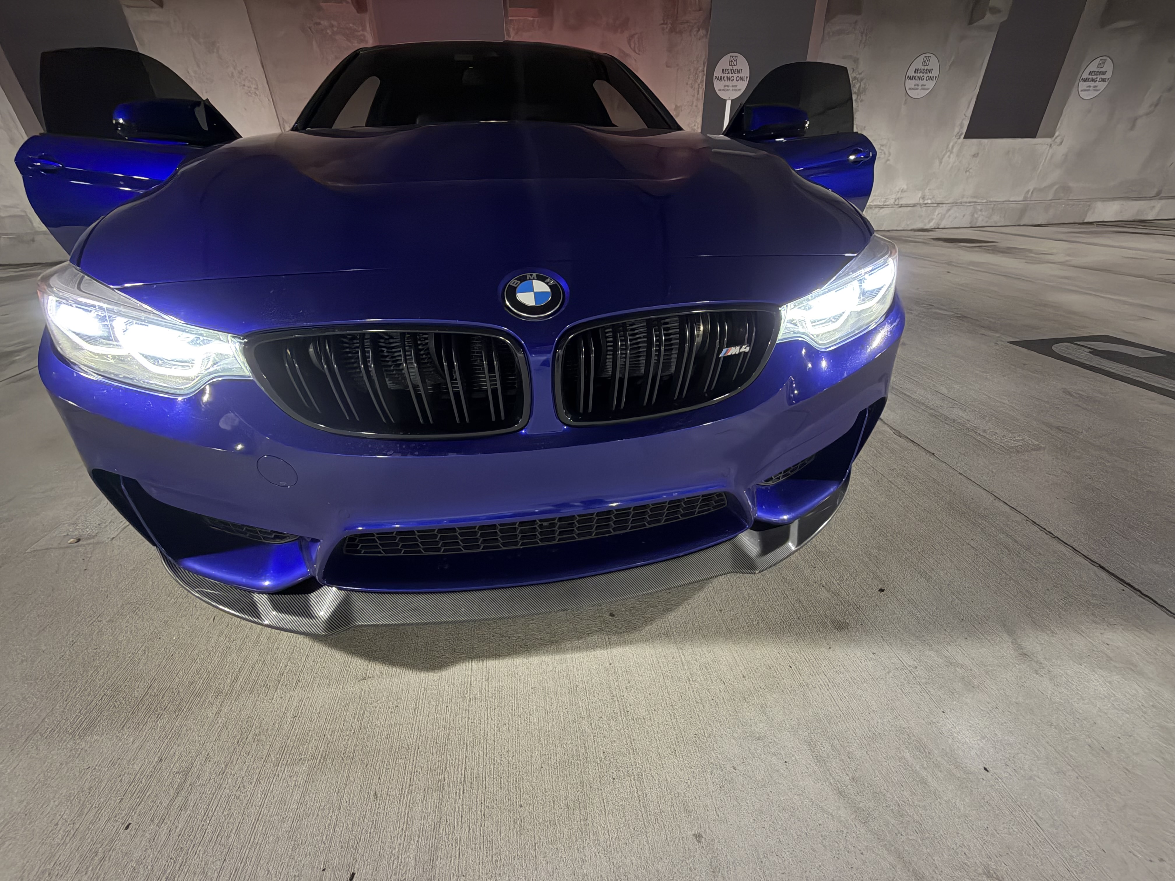 Used 2019 BMW M4 CS w/ Executive Package RWD image 14
