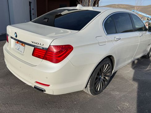 Used 2010 BMW 750Li xDrive AWD/4WD image 6