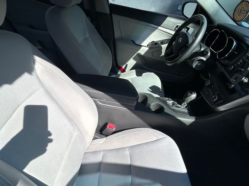 Used 2013 Kia Optima LX image 11