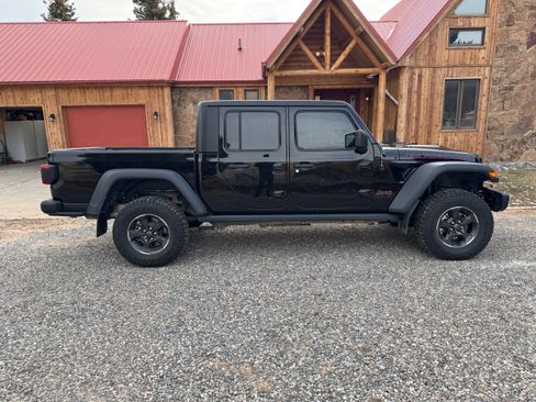 Used 2023 Jeep Gladiator Rubicon w/ LED Lighting Group image 5