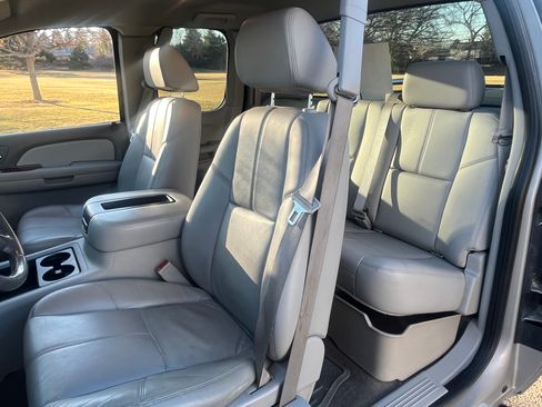 Used 2008 GMC Sierra 2500 SLT w/ Convenience Package image 15